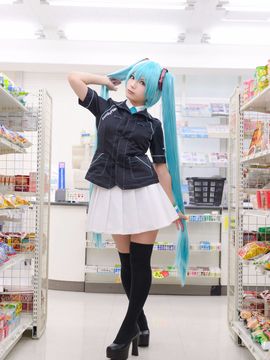 VOCALOID – Miku x Meiko x Luka x Rin cosplay_171