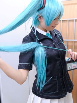 VOCALOID – Miku x Meiko x Luka x Rin cosplay_204