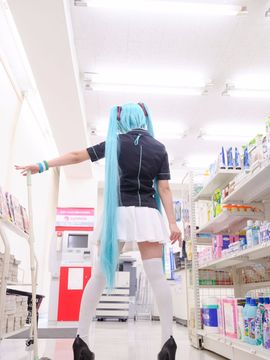 VOCALOID – Miku x Meiko x Luka x Rin cosplay_216