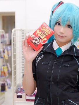 VOCALOID – Miku x Meiko x Luka x Rin cosplay_220