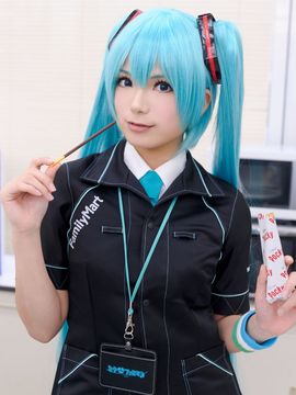 VOCALOID – Miku x Meiko x Luka x Rin cosplay_223
