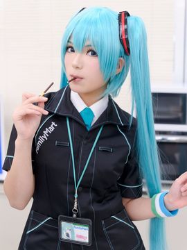 VOCALOID – Miku x Meiko x Luka x Rin cosplay_228