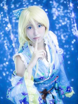 绚濑绘里夏日祭C O S P L A Y_绘里浴衣觉醒，夏天就要去夏日祭哦 (4)