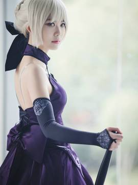 Saber黑王二设C O S P L A Y_alter fate Saber (3)