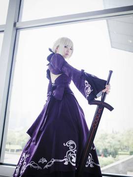 Saber黑王二设C O S P L A Y_alter fate Saber (4)