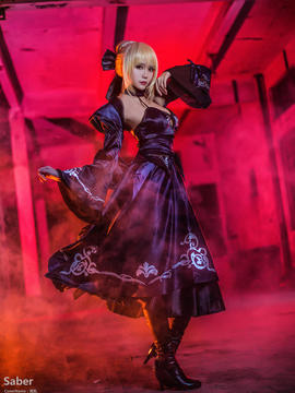 Saber黑王二设C O S P L A Y_Fate Saber Altern ative (3)