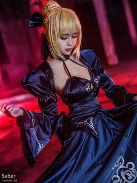 Saber黑王二设C O S P L A Y_Fate Saber Altern ative (12)