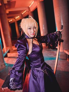Saber黑王二设C O S P L A Y_Fate Grand Order Saber (3)