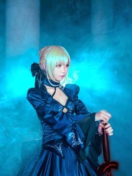 Saber黑王二设C O S P L A Y_【COS正片】黑saber (6)