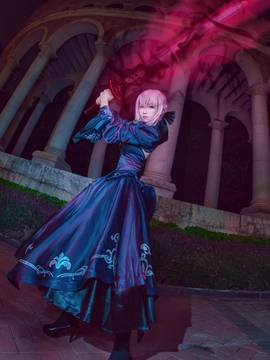Saber黑王二设C O S P L A Y_【COS正片】黑saber (7)