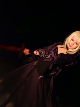 Saber黑王二设C O S P L A Y_黑saber (6)