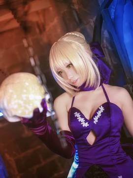 Saber黑王二设C O S P L A Y_吾王saber (14)