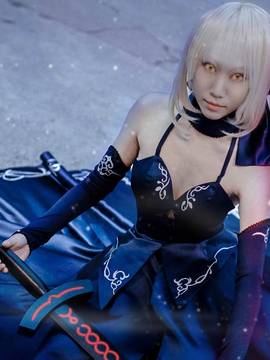 Saber黑王二设C O S P L A Y_吾王saber (12)