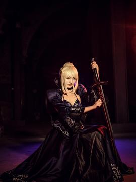 Saber黑王二设C O S P L A Y_【cos正片】Saber Alter (11)