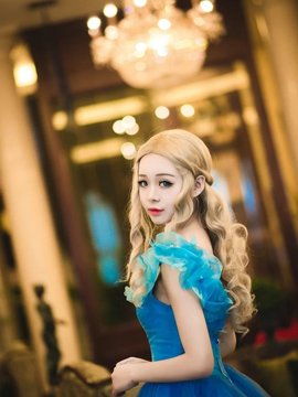《灰姑娘仙蒂瑞拉》2015迪斯尼斯嘉丽版C O S P L A Y_图片 11