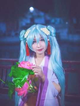 《VOCALOID》初音未来中秋明月C O S P L A Y_【中秋初音】今夜月明 (10)