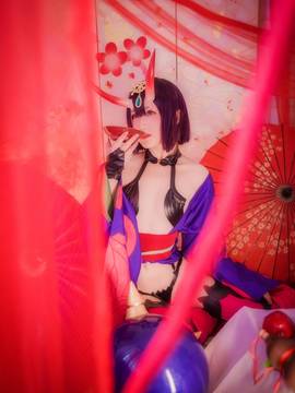 《Fate Grand Ordert》千红万紫・神力鬼毒酒吞童子 C O S P L A Y_【万分感谢你召唤妾身至此。妾身会比较为所欲为，没关系吧~？】 (15)