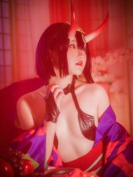 《Fate Grand Ordert》千红万紫・神力鬼毒酒吞童子 C O S P L A Y_【万分感谢你召唤妾身至此。妾身会比较为所欲为，没关系吧~？】 (18)