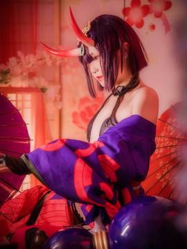 《Fate Grand Ordert》千红万紫・神力鬼毒酒吞童子 C O S P L A Y_【万分感谢你召唤妾身至此。妾身会比较为所欲为，没关系吧~？】 (22)