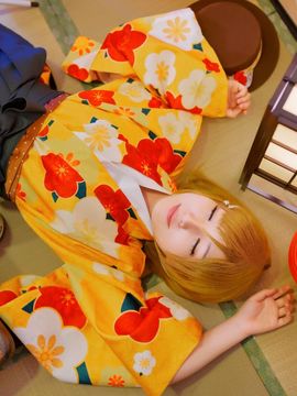 《LoveLive!》大正未觉醒花阳 C O S P L A Y_大正未觉醒花阳 C O S (1)