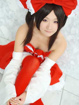 Reimu Hakurei (Touhou Project) by Kishigami Hana_004