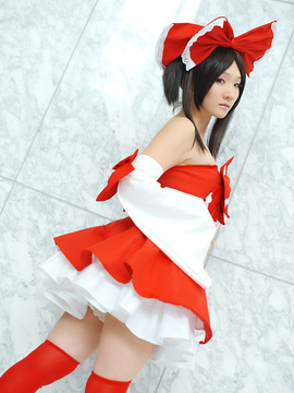 Reimu Hakurei (Touhou Project) by Kishigami Hana_012