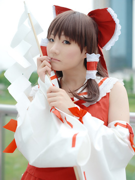 Reimu Hakurei (Touhou Project) by Kishigami Hana_022