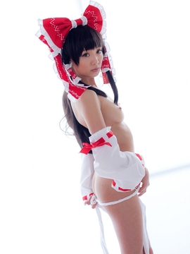 目々澤めぐ（早乙女らぶ）美肌美女のコスプレ畫像_009