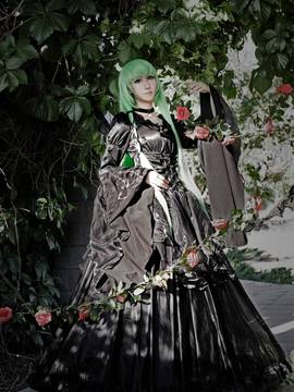 《叛逆的鲁路修》C.C.女王礼服 C O S P L A Y_【COS正片】叛逆的鲁鲁修—CD封面黑礼服 (2)