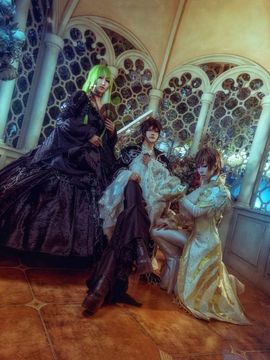 《叛逆的鲁路修》C.C.女王礼服 C O S P L A Y_叛逆的鲁鲁修 (2)