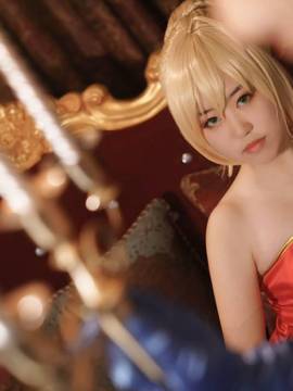 《王の恋》型月十周年Saber红蓝双王礼服C O S P L A Y&nbsp;&nbsp;[ 编辑 ]_saber十周年礼服 (9)