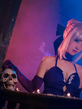 《Fate stay night》saber小礼服 C O S P L A Y_saber小礼服 C O S (16)
