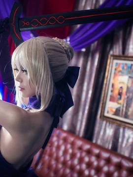《Fate stay night》saber小礼服 C O S P L A Y_FateGO Saber Alter 满破 (5)