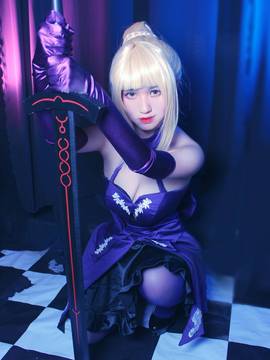 《Fate stay night》saber小礼服 C O S P L A Y_FateGO Saber Alter 满破 (10)