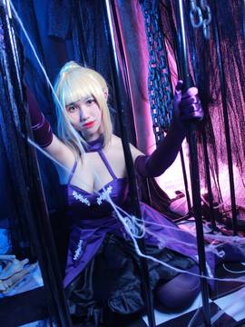 《Fate stay night》saber小礼服 C O S P L A Y_FateGO Saber Alter 满破 (14)