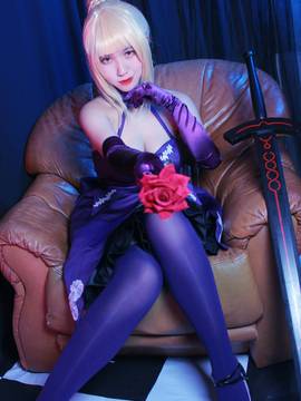 《Fate stay night》saber小礼服 C O S P L A Y_FateGO Saber Alter 满破 (15)