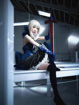 《Fate stay night》saber小礼服 C O S P L A Y_阿尔托莉雅·潘德拉贡 Alter (6)