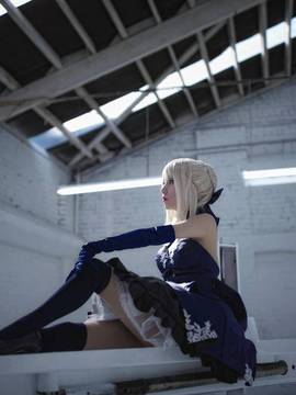 《Fate stay night》saber小礼服 C O S P L A Y_阿尔托莉雅·潘德拉贡 Alter (8)