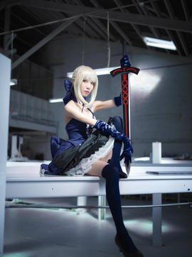 《Fate stay night》saber小礼服 C O S P L A Y_阿尔托莉雅·潘德拉贡 Alter (9)