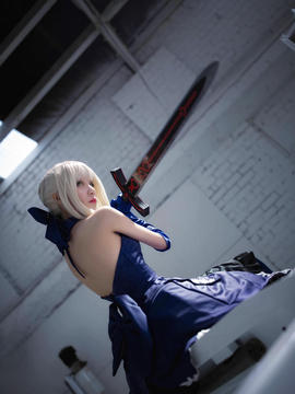 《Fate stay night》saber小礼服 C O S P L A Y_阿尔托莉雅·潘德拉贡 Alter (13)