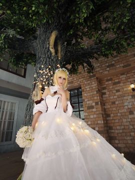 《Fate Stay Night 》Saber lily 同人婚纱 Cosplay_Saber lily 同人婚纱 C O S (8)