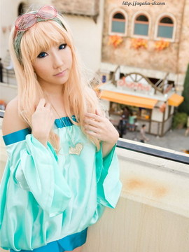 [Shooting Star's] マクロスF シェリル・ノームコスプレ写真集 Sings Again The Love Letter_396