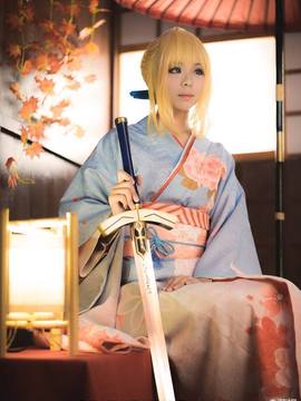 《Fate Stay Night》Saber晴着ver.~吾王和服新年挂画 C O S P L A Y_唔王 （现在才睡醒发现是2017 (2)