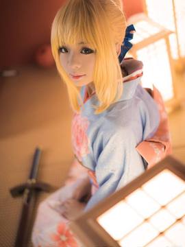 《Fate Stay Night》Saber晴着ver.~吾王和服新年挂画 C O S P L A Y_唔王 （现在才睡醒发现是2017 (6)