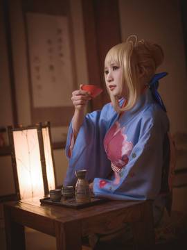 《Fate Stay Night》Saber晴着ver.~吾王和服新年挂画 C O S P L A Y_骑士王Saber晴着鲜艳和服登场 一改往日朴素风格 (18)