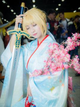 《Fate Stay Night》Saber晴着ver.~吾王和服新年挂画 C O S P L A Y_冬典saber晴着cos游场返图 (6)
