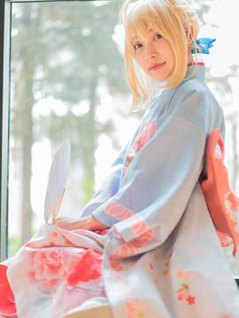 《Fate Stay Night》Saber晴着ver.~吾王和服新年挂画 C O S P L A Y_啊……分享一只温柔的saber (3)