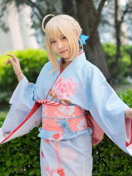 《Fate Stay Night》Saber晴着ver.~吾王和服新年挂画 C O S P L A Y_啊……分享一只温柔的saber (7)
