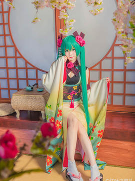 《VOCALOID》初音未来，异国歌姬ver  C O S P L A Y_miku 异国的歌姬 雏菊和服 (2)