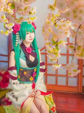 《VOCALOID》初音未来，异国歌姬ver  C O S P L A Y_miku 异国的歌姬 雏菊和服 (4)